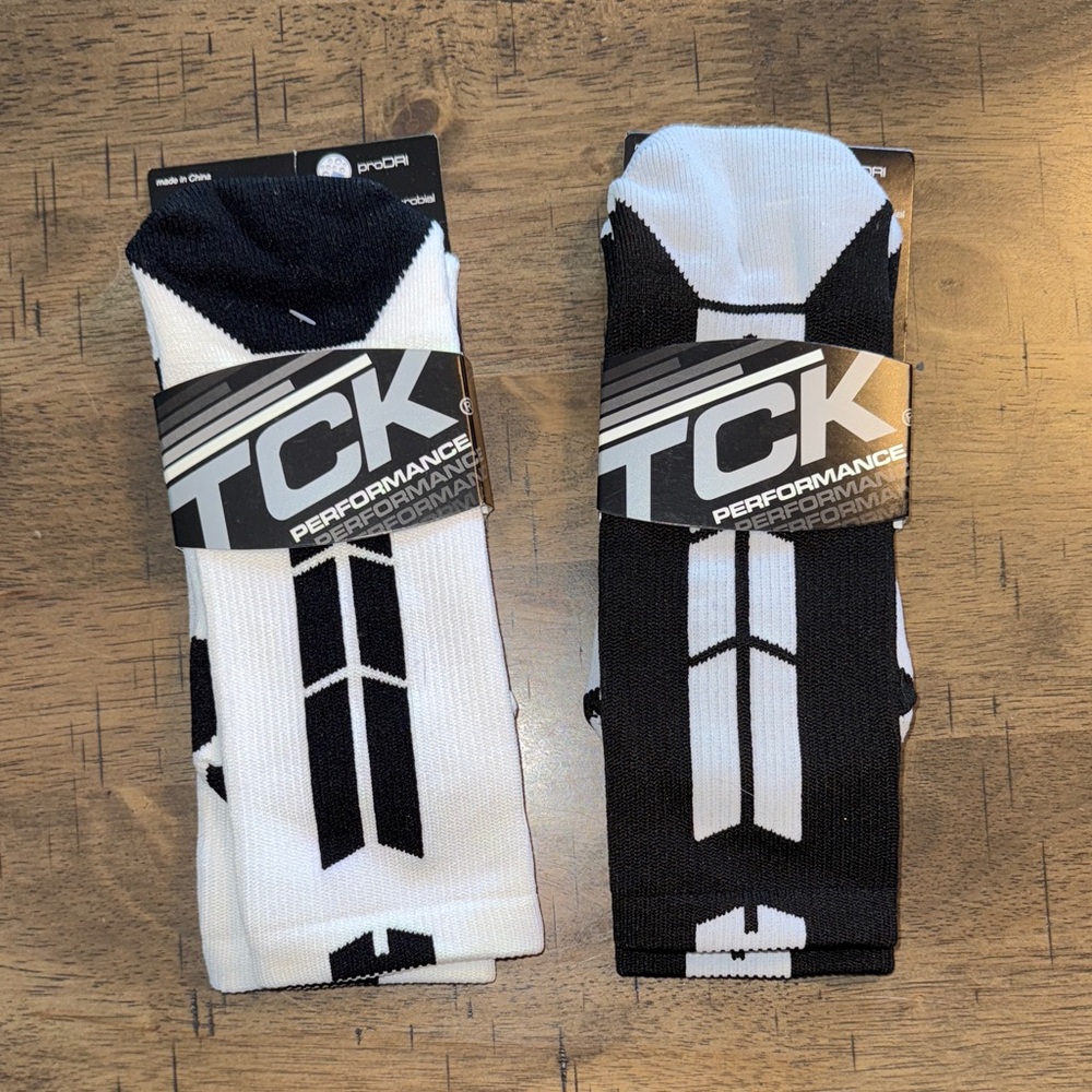 TC Athletic Black and White Socks